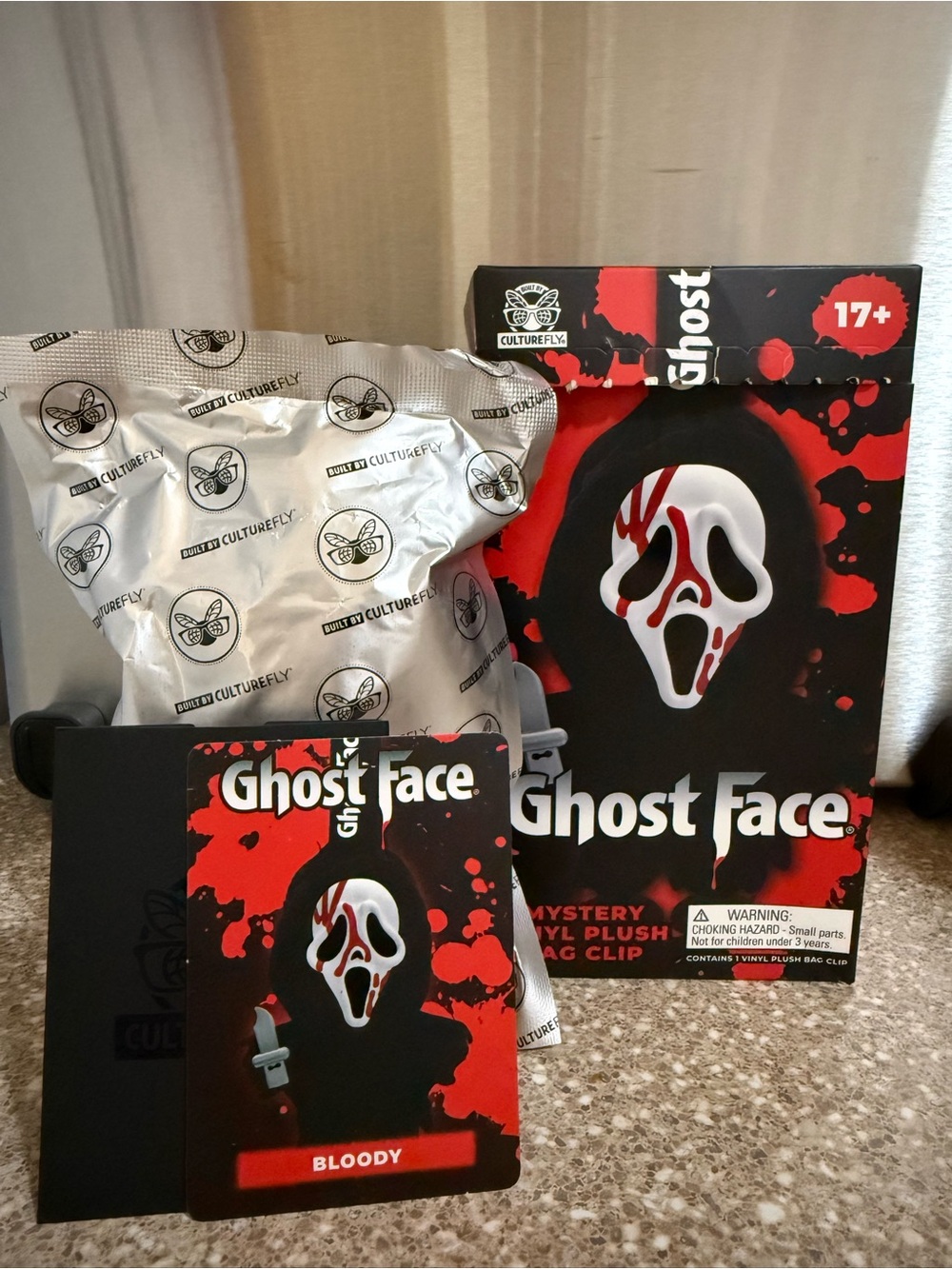 CultureFly Ghost Face Bloody Mystery Plush Bag Clip - Red/Black
